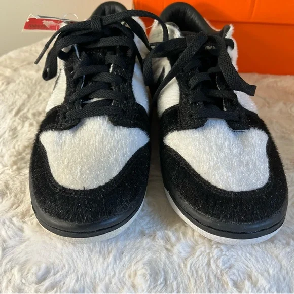 Rare Nike panda fur shoes - Picture 13 of 13